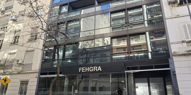 17 Fachada