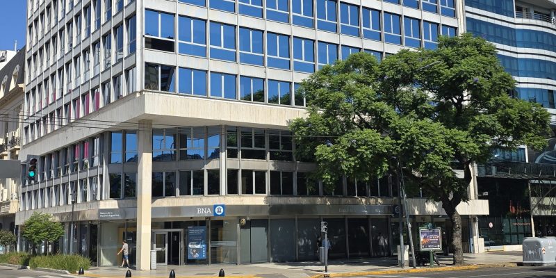 Fachada Pisos Bajos JPG